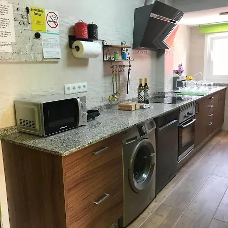 Agradable Casa Con Patio A 100 Metros De La Playa *